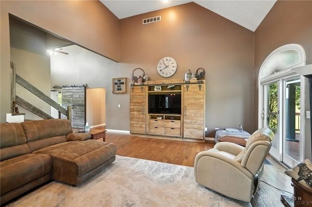 717 S Alpha Bellbrook Road, Bellbrook, OH 45305