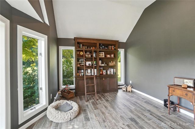 717 S Alpha Bellbrook Road, Bellbrook, OH 45305