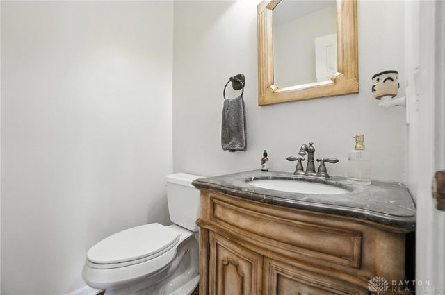 717 S Alpha Bellbrook Road, Bellbrook, OH 45305