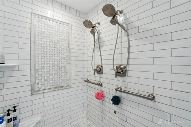 717 S Alpha Bellbrook Road, Bellbrook, OH 45305