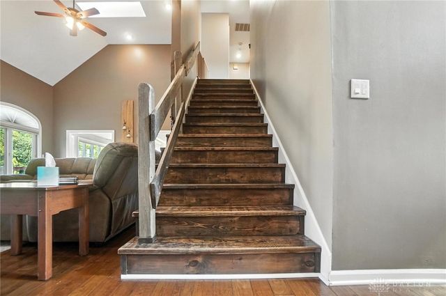 717 S Alpha Bellbrook Road, Bellbrook, OH 45305