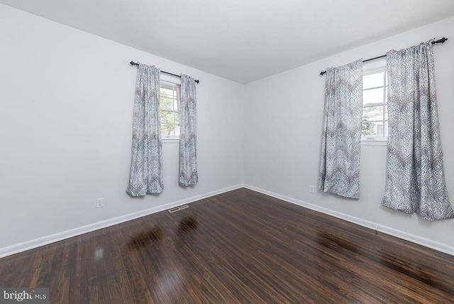 1203 CEDAR DR, Pine Hill, NJ 08021