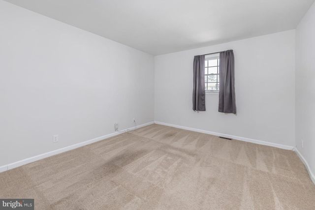 1203 CEDAR DR, Pine Hill, NJ 08021