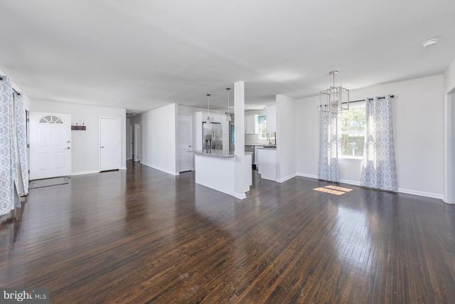 1203 CEDAR DR, Pine Hill, NJ 08021