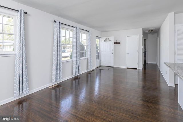 1203 CEDAR DR, Pine Hill, NJ 08021