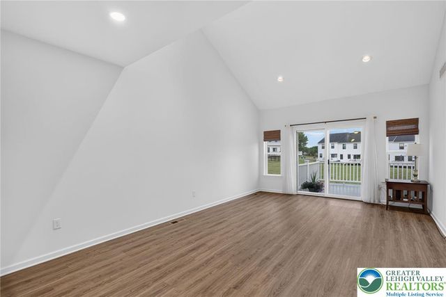 66 Timber Trail, Palmer Twp, PA 18045
