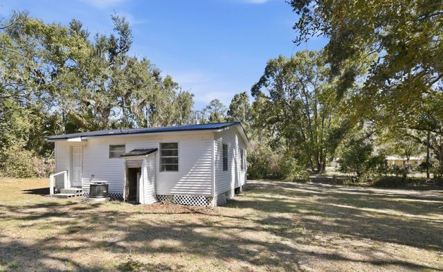 207 S HINLEY Street, Perry, FL 32347