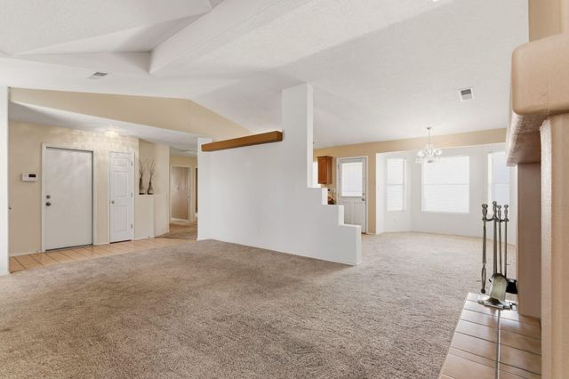 9327 Jill Patricia Street NW, Albuquerque, NM 87114