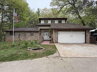 W4609 S PEARL LAKE ROAD, Redgranite, WI 54970