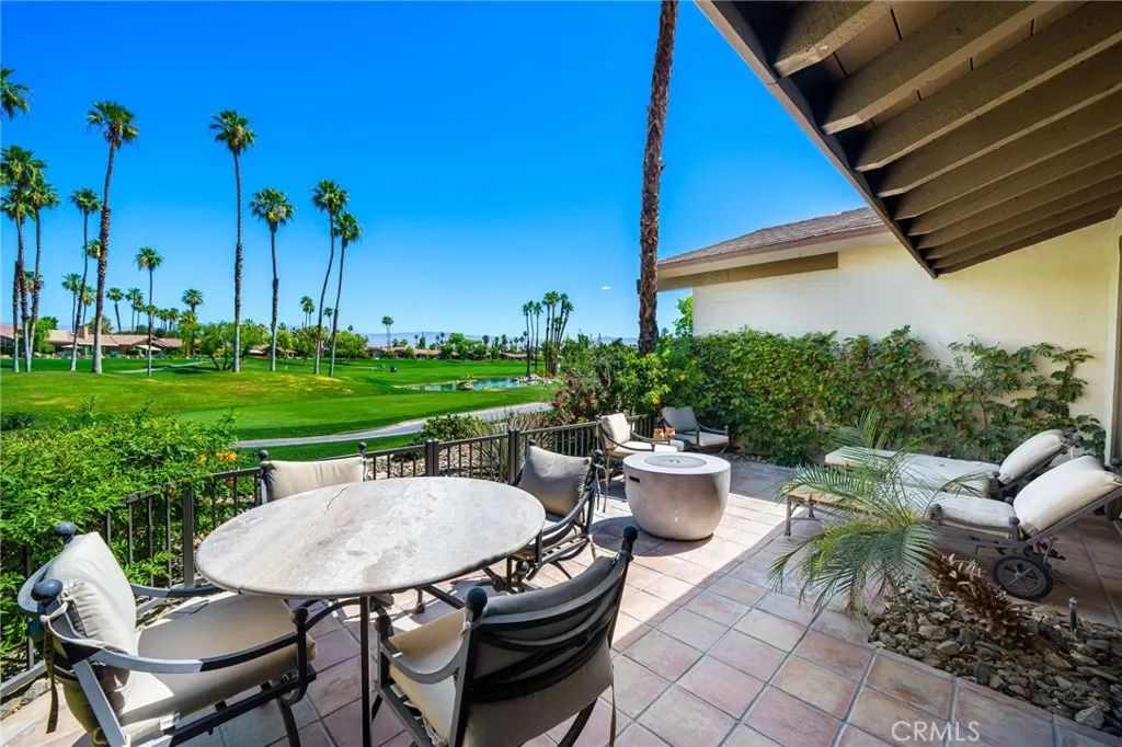 72 Old Ranch, Palm Desert, CA 92211