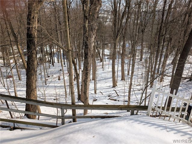 22 South Franklin Street, New Albion, NY 14719