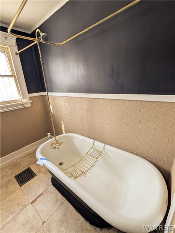 22 South Franklin Street, New Albion, NY 14719