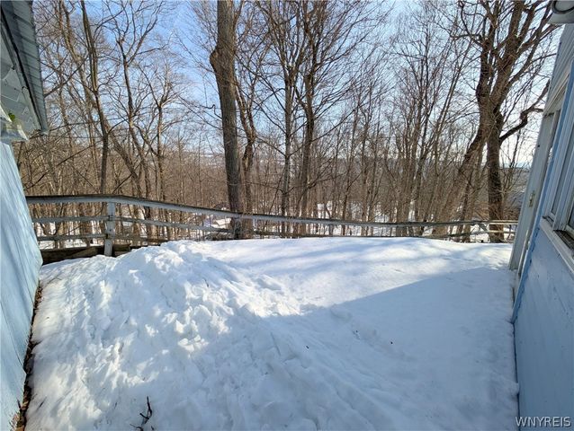 22 South Franklin Street, New Albion, NY 14719