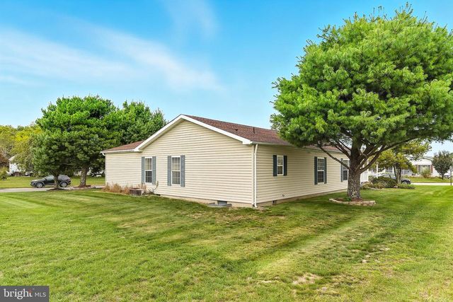 75 PERRY LANE, Manahawkin, NJ 08050