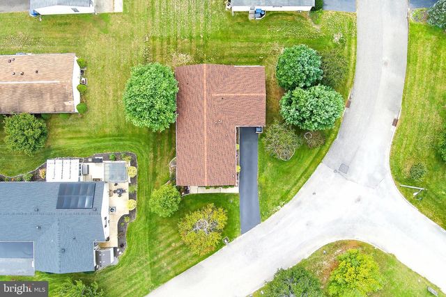 75 PERRY LANE, Manahawkin, NJ 08050
