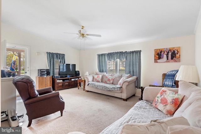 75 PERRY LANE, Manahawkin, NJ 08050