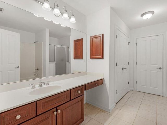 5074 Healey Drive, Smyrna, GA 30082