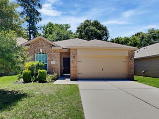 2037 Vanamen Court, Conroe, TX 77304