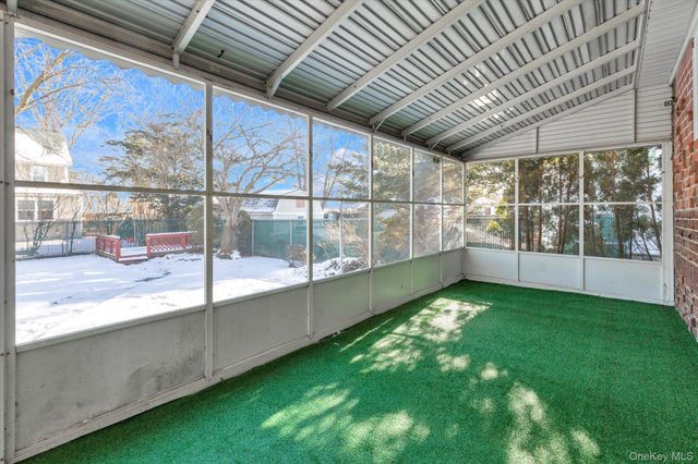 246 Wellington Road, Mineola, NY 11501