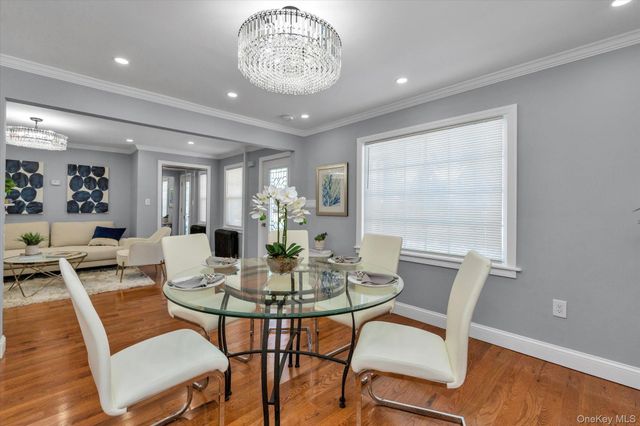 246 Wellington Road, Mineola, NY 11501