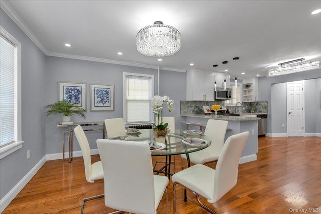 246 Wellington Road, Mineola, NY 11501