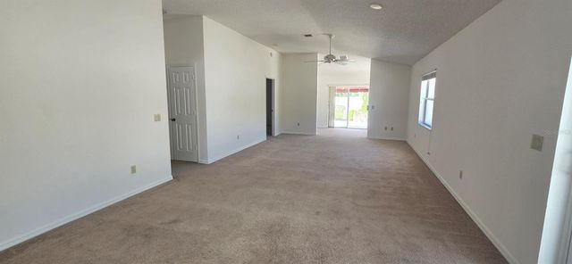 628 DOMINGUEZ DRIVE, Lady Lake, FL 32159