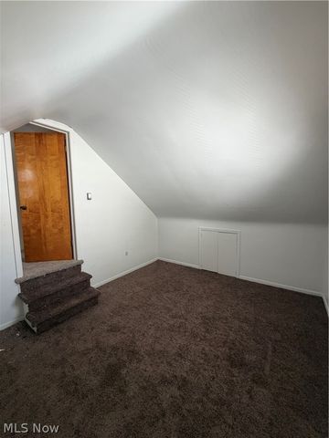 27570 Fullerwood Drive, Euclid, OH 44132