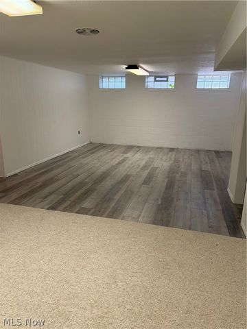 27570 Fullerwood Drive, Euclid, OH 44132