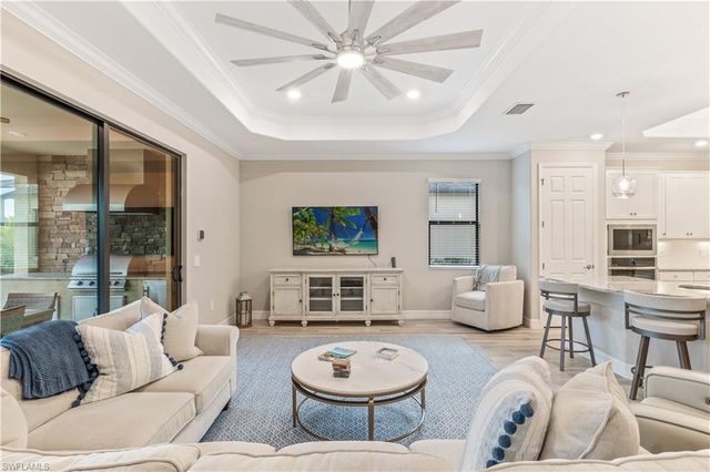 28075 Foxrock CT, Bonita Springs, FL 34135