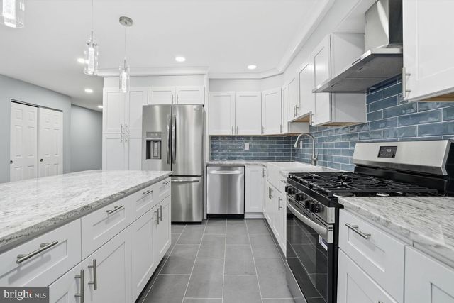 12827 ELNORA RD, Philadelphia, PA 19154