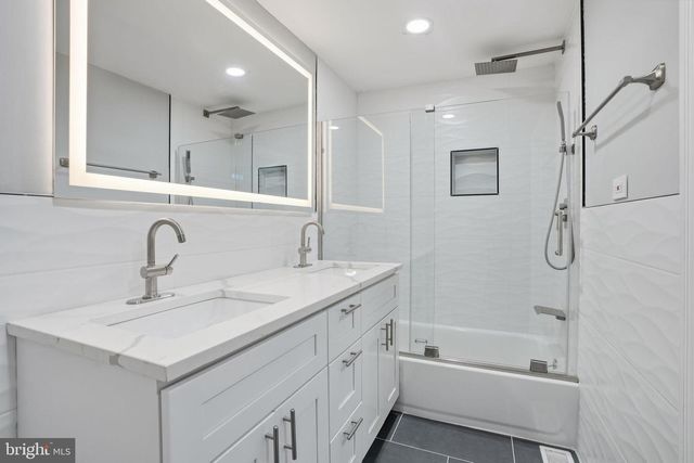 12827 ELNORA RD, Philadelphia, PA 19154