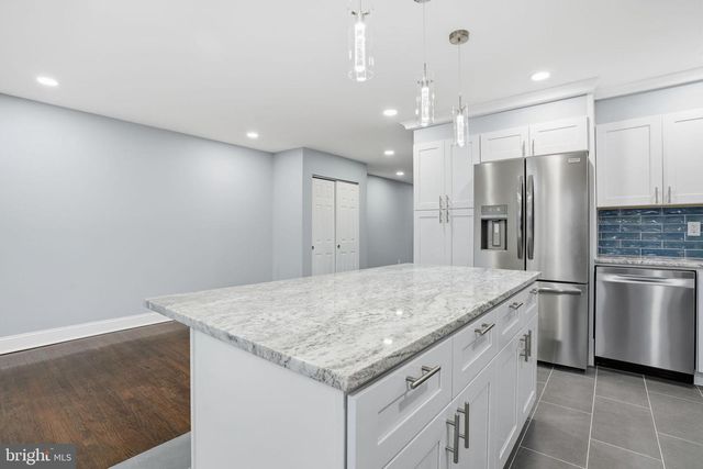 12827 ELNORA RD, Philadelphia, PA 19154