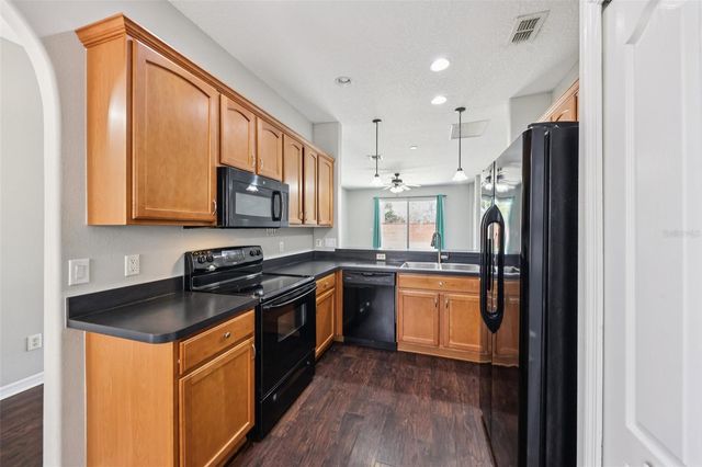 12829 SCOUT COURT, Grand Island, FL 32735