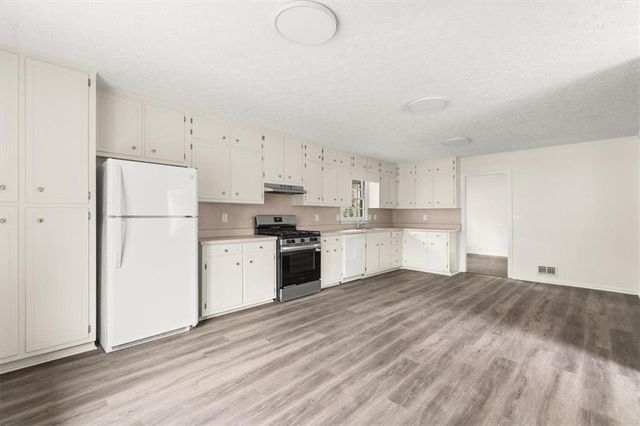 1451 Belmont Avenue SE, Smyrna, GA 30080