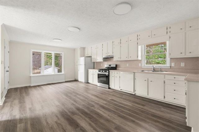 1451 Belmont Avenue SE, Smyrna, GA 30080