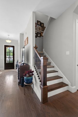 2195 Savage Creek Dr, Springfield, TN 37172