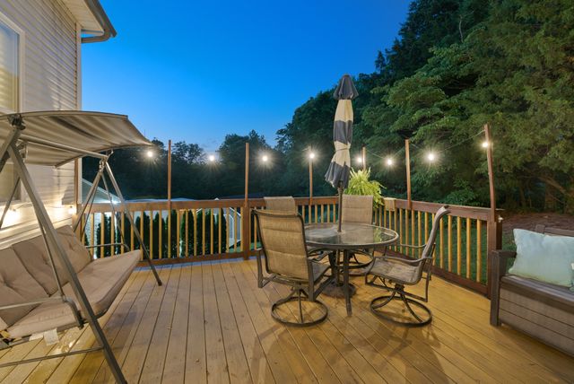 2195 Savage Creek Dr, Springfield, TN 37172