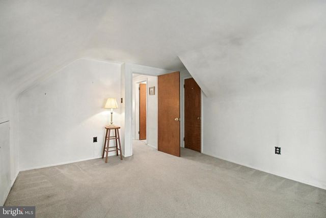 36 CRESCENT DR, New Cumberland, PA 17070