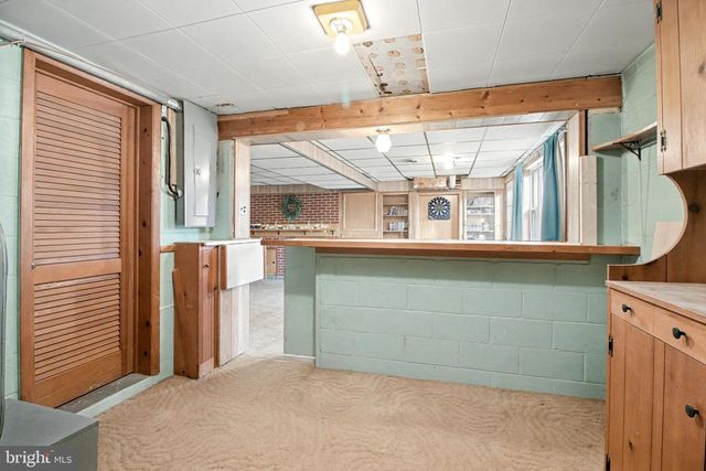 36 CRESCENT DR, New Cumberland, PA 17070