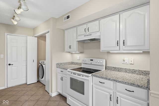 10246 Hornton Street, Indianapolis, IN 46236