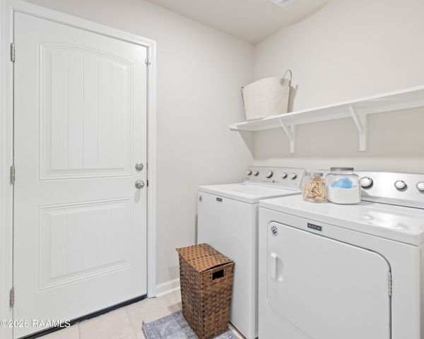 101 Batesburg Way, Youngsville, LA 70592