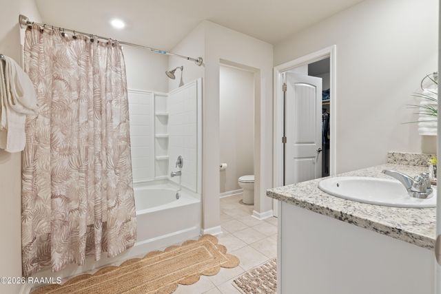 101 Batesburg Way, Youngsville, LA 70592