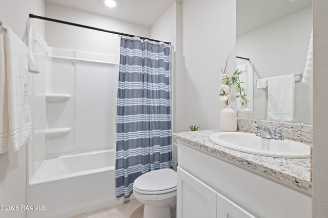 101 Batesburg Way, Youngsville, LA 70592