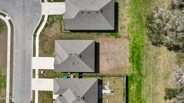 101 Batesburg Way, Youngsville, LA 70592