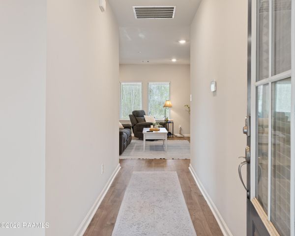 101 Batesburg Way, Youngsville, LA 70592