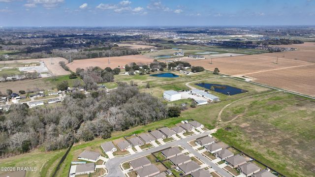 101 Batesburg Way, Youngsville, LA 70592