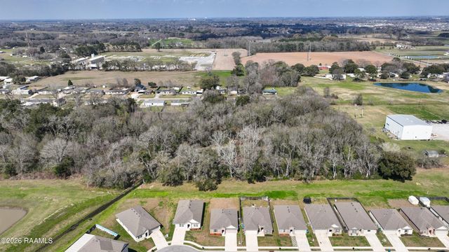 101 Batesburg Way, Youngsville, LA 70592