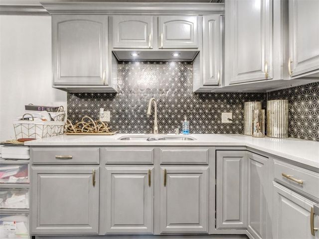 2200 SW 48th Street, Oklahoma City, OK 73119