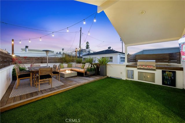 32 56th Place, Long Beach, CA 90803