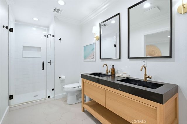 32 56th Place, Long Beach, CA 90803